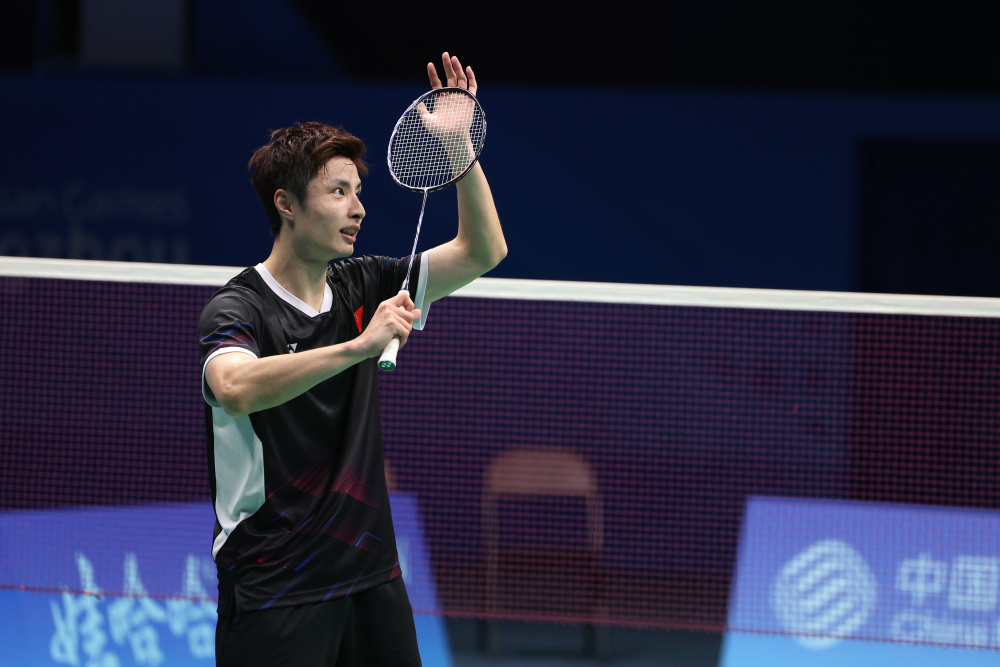 站出来填补 站出来填补