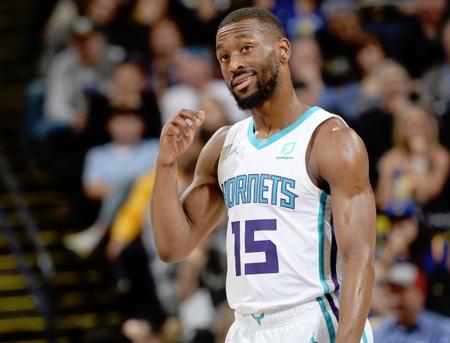 赛场失利引 赛场失利引