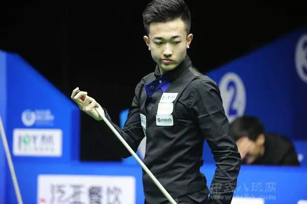 通过不断施 通过不断施